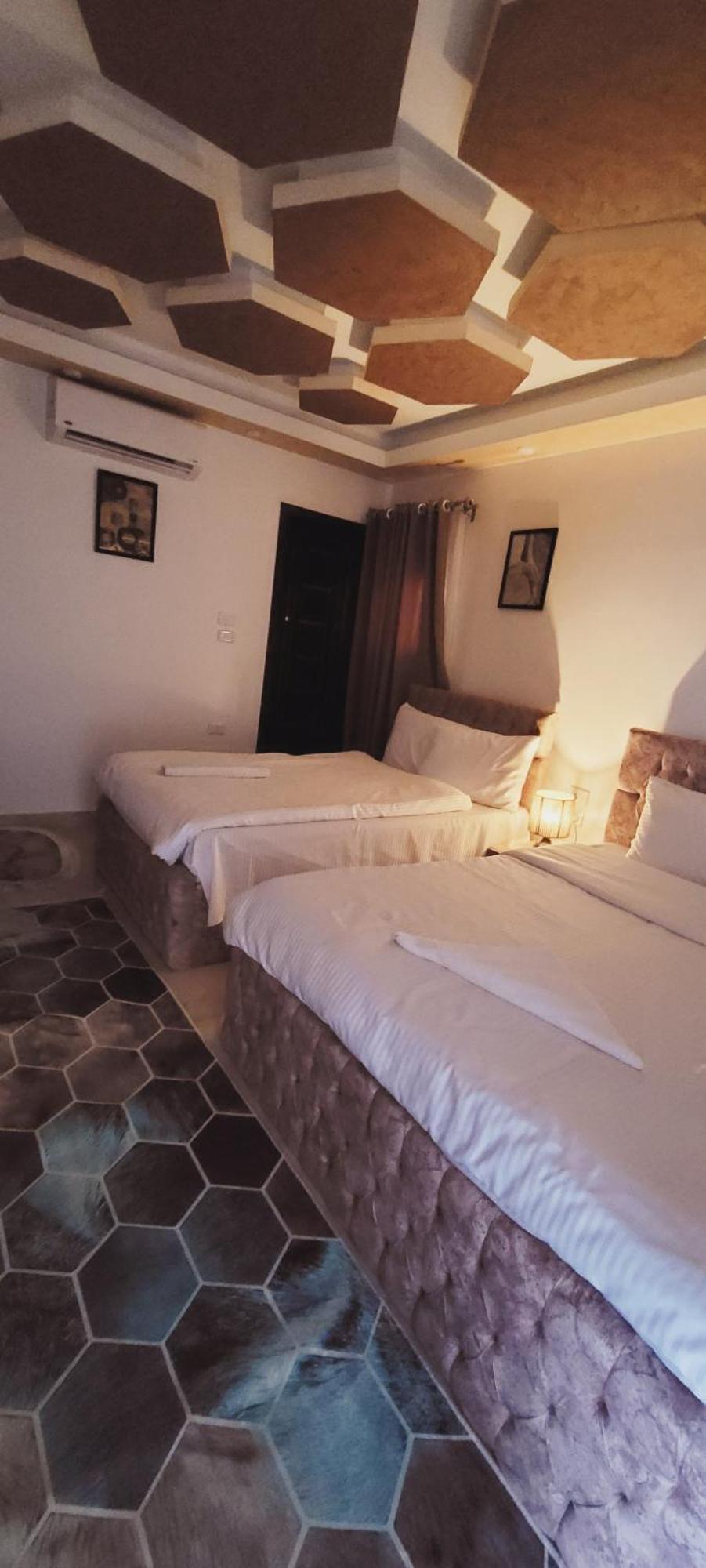 Alaa Eldein Pyramids Lights Hotel Kafret el-Gabal Szoba fotó